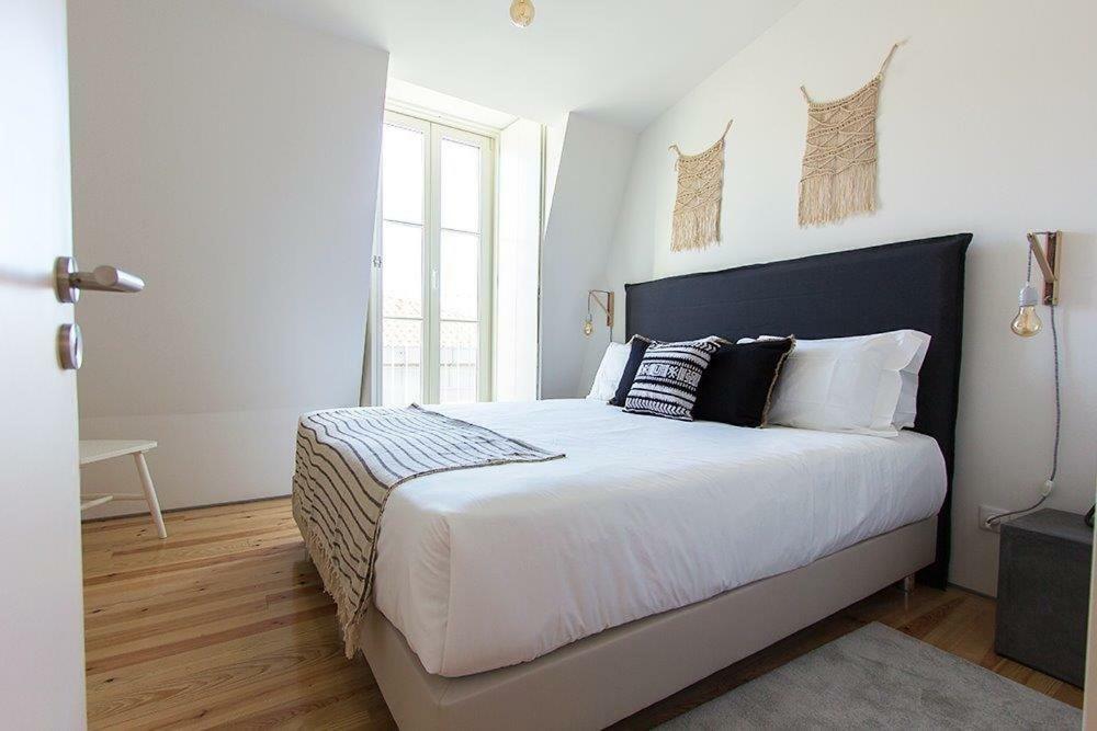 Appartamento Luxury T.M. Penthouse With A View Lisbona Esterno foto
