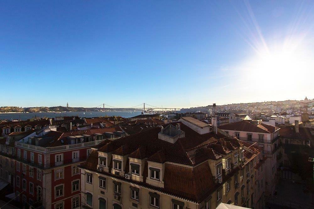 Appartamento Luxury T.M. Penthouse With A View Lisbona Esterno foto