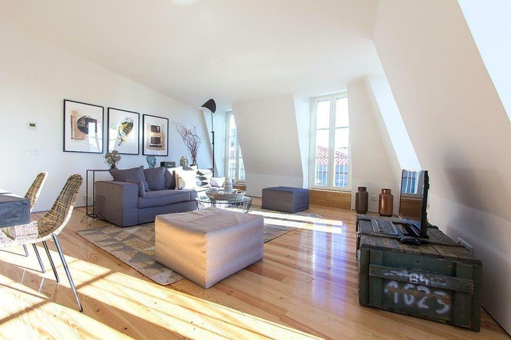Appartamento Luxury T.M. Penthouse With A View Lisbona Esterno foto